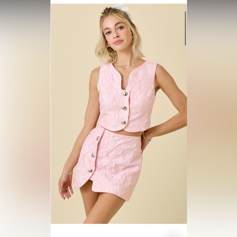 Pink skirt set